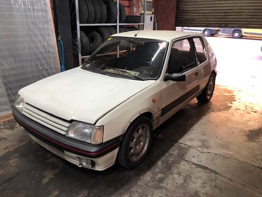 Chapa 205 GTI 1.9